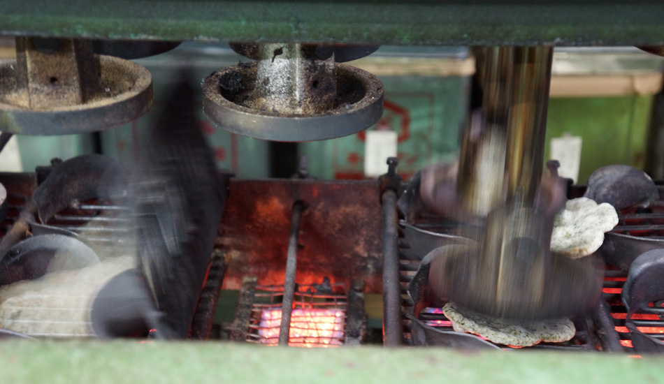 天神煎餅　大木屋