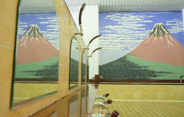 中_女湯タイル画DSCF2597 (600x384)