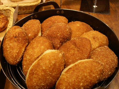 カレーパンDSC00017