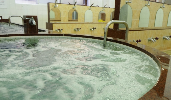 女湯泡風呂DSCF2596 (600x349)