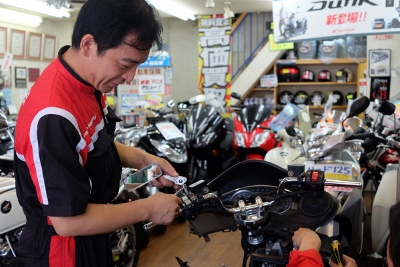 中_店主メンテナンス中 (400x267)