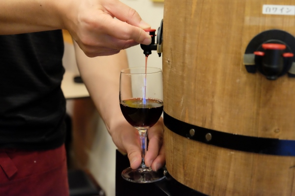 下町ワイン酒場一期一会_DSCF7110 (600x400)