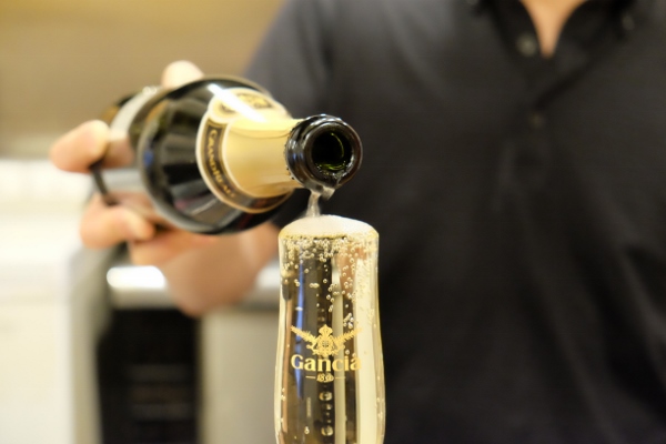 下町ワイン酒場一期一会_DSCF7073 (600x400)