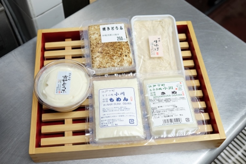 キリヌキ_豆腐_DSCF3838 (500x333)