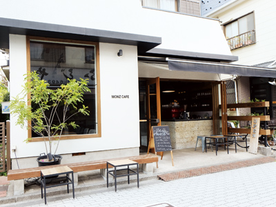 MONZ CAFE03