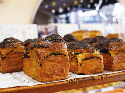 ナカヤパン店01