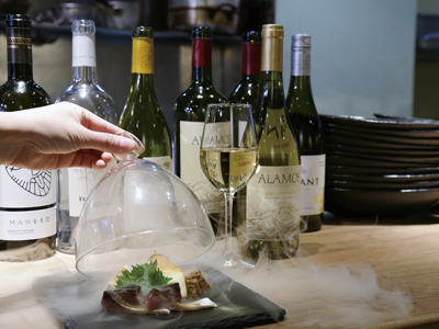 九吾郎 Wine Table