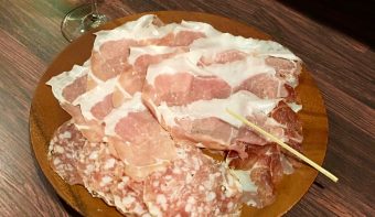 ワインと燗酒 Ombra