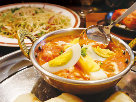 インド・アジアンダイニング ライノ