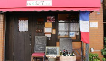 bistrot EN CACHETTE