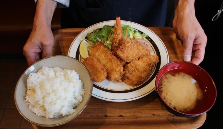 カフェレストラン 鍵