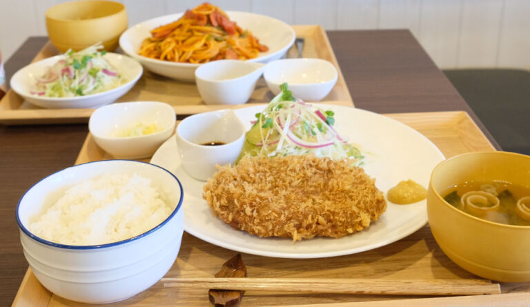 キッチンヒイラギ