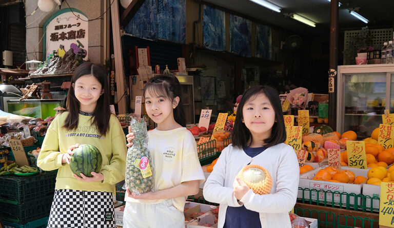 「こども記者」が商店街のお店にインタビュー！ 香取大門通り会