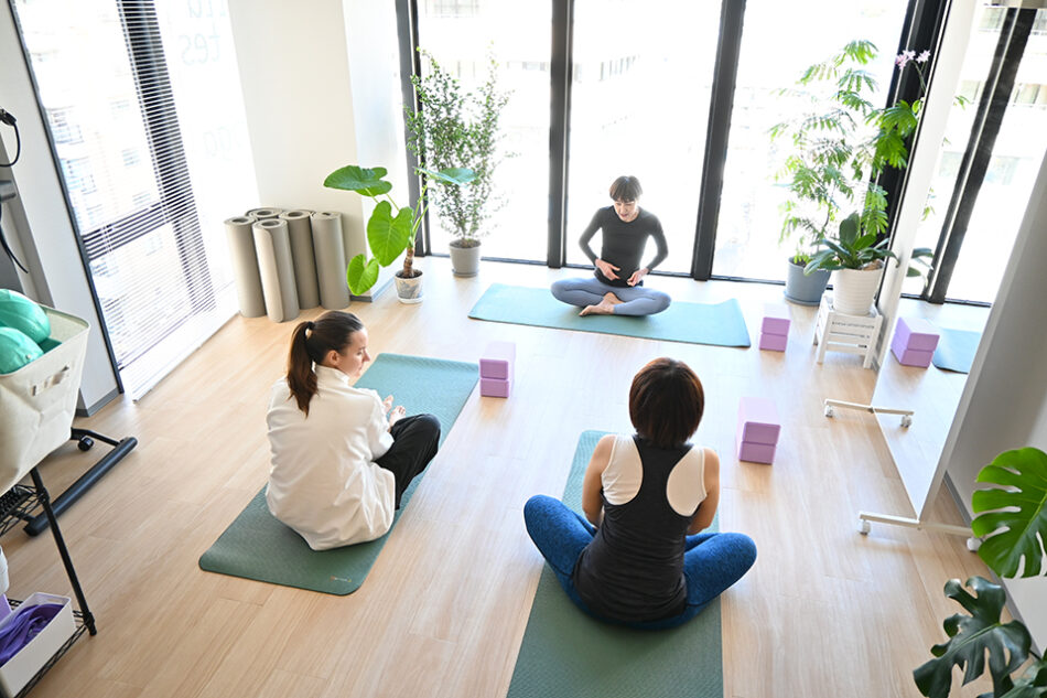 pilates & yoga studio health fit