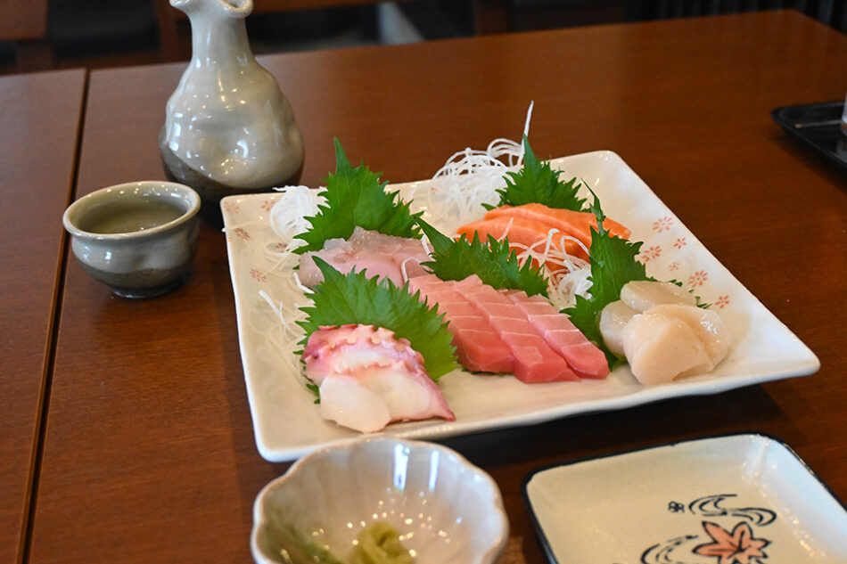 うおせい 炭火やきとり