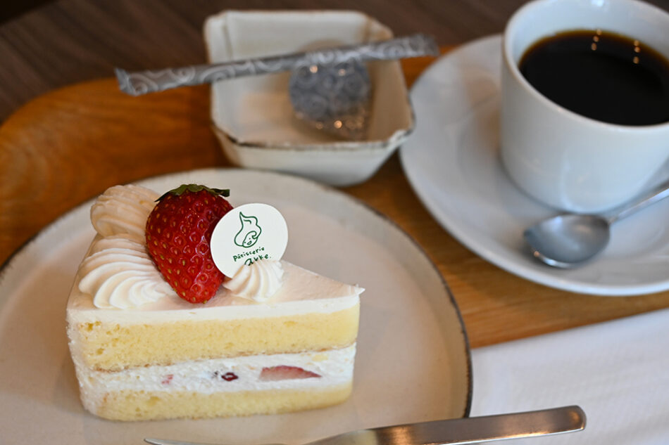 パティスリーア