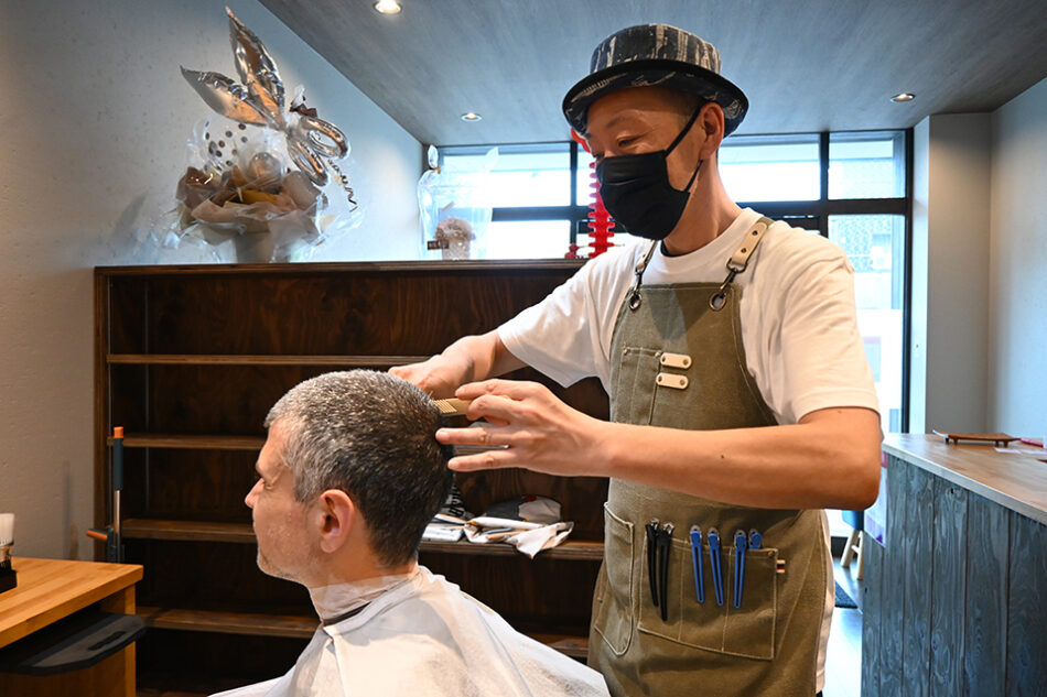 HAIRCUT 散髪堂