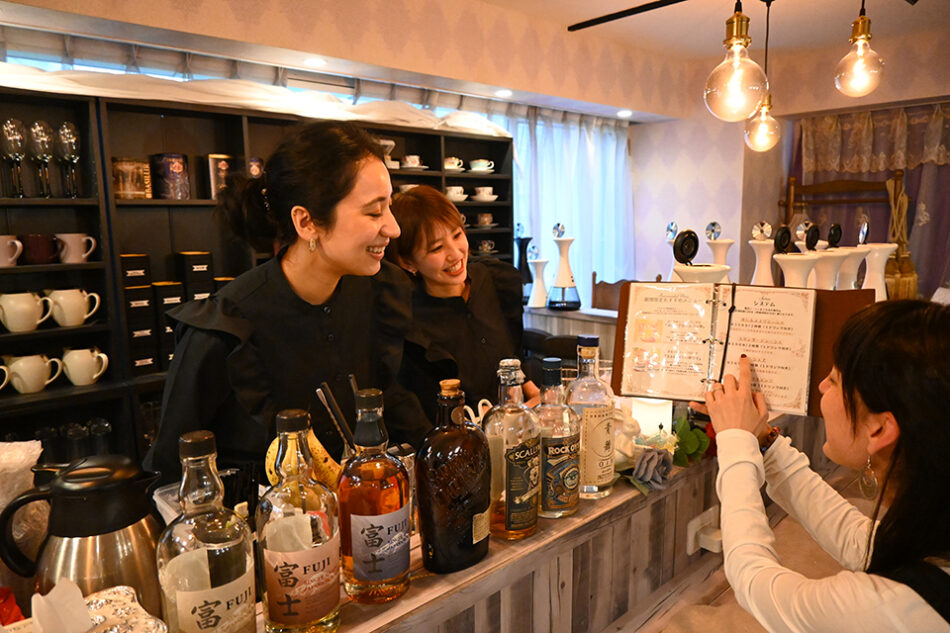 gleam TEA & E-HOOKAH CAFE