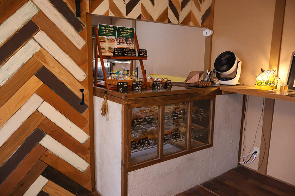 パンではさむ店 はさむぅ