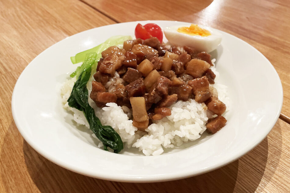 Restaurant deli wine bar ROJIURA