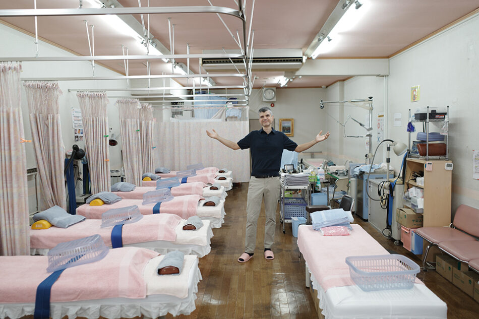 Sakura Acupuncture and Chiropractic Clinic